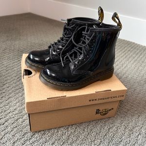 Girls Patent Leather Doc Marten’s Boots with zipper. EUC! Size 10 little kid